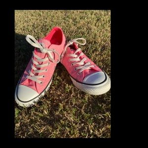 ‼️Pink converse‼️